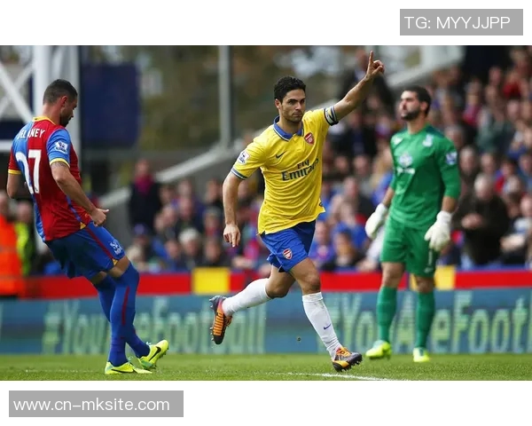 英超动态分析：卡塞米罗薪资争议与阿尔特塔战术失误探讨